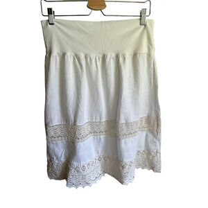 Dylan White Mini Skirt with Lace Trim